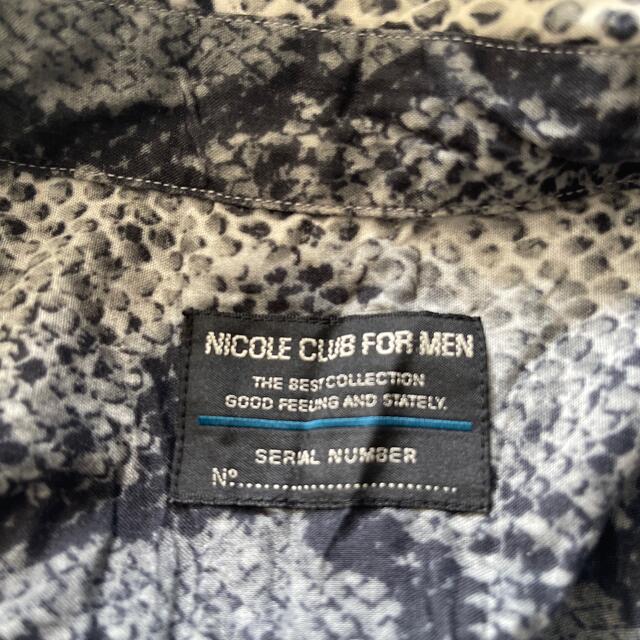 NICOLE CLUB FOR MEN(ニコルクラブフォーメン)のパイソン柄シャツ メンズのトップス(シャツ)の商品写真