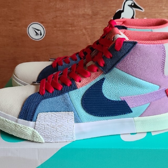 NIKE(ナイキ)のnike sb zoom blazer mid prm ナイキ　ブレーザー　29 メンズの靴/シューズ(スニーカー)の商品写真