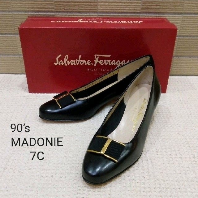 Salvatore Ferragamo(サルヴァトーレフェラガモ)の【ほぼ未使用】サルヴァトーレフェラガモ　パンプス レディースの靴/シューズ(ハイヒール/パンプス)の商品写真