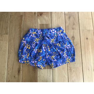 ニシマツヤ(西松屋)の新品 西松屋 花柄 ショートパンツ 90センチ(パンツ/スパッツ)