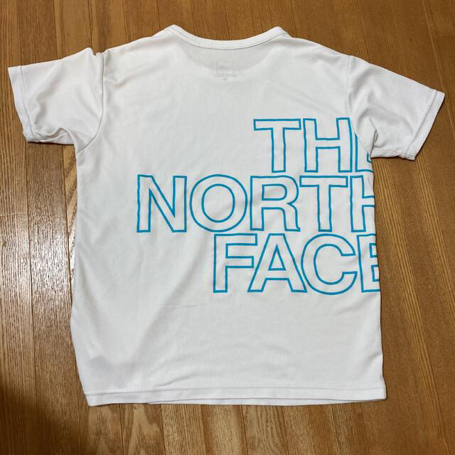 THE NORTH FACE(ザノースフェイス)の【専用】THE NORTH FACE Tシャツ　150センチ キッズ/ベビー/マタニティのキッズ服男の子用(90cm~)(Tシャツ/カットソー)の商品写真