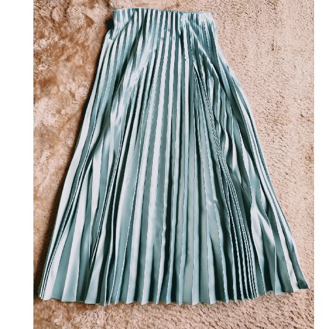 ZARA(ザラ)のZara プリーツスカート レディースのスカート(ひざ丈スカート)の商品写真