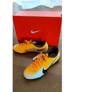 ナイキ(NIKE)のナイキ サッカースパイク ジュニア マーキュリアル ヴェイパー 13 　23cm(シューズ)