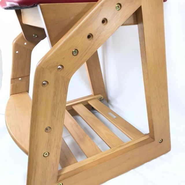コイズミ KOIZUMI 木製チェア 学習椅子 レッド デスクチェア ハイチェア インテリア/住まい/日用品の椅子/チェア(デスクチェア)の商品写真