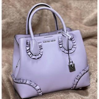 マイケルコース(Michael Kors) ハンドバッグ(パープル/紫色系)の通販