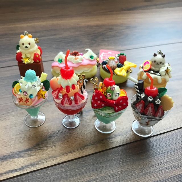 キーホルダー スイーツ パフェの通販 by @shop|ラクマ キーホルダー スイーツ パフェの通販 by @shop|ラクマ