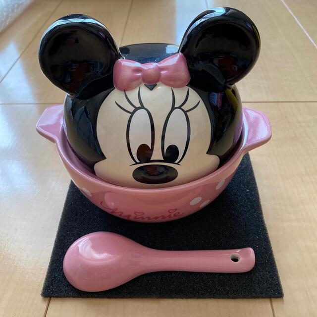 Disney(ディズニー)のミニーマウス　土鍋 インテリア/住まい/日用品のキッチン/食器(食器)の商品写真