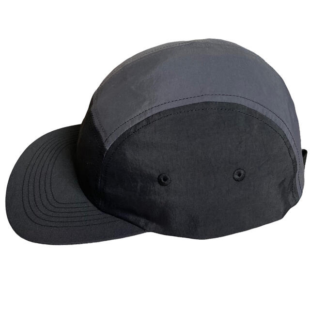 大きいサイズ　新品　未使用　5パネル　ジェットキャップ　ブラック　グレー メンズの帽子(キャップ)の商品写真