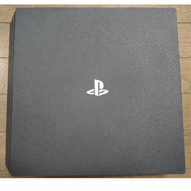 PlayStation4 Pro 本体 CUH-7000BB01 スタンド付きのサムネイル