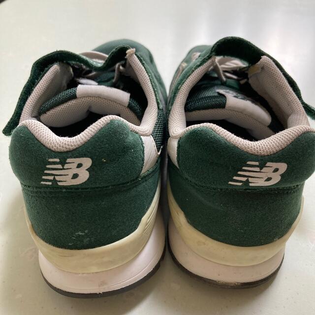 New Balance(ニューバランス)のニューバランス　22 キッズ/ベビー/マタニティのキッズ靴/シューズ(15cm~)(スニーカー)の商品写真