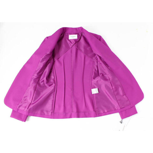 LAPINE(ラピーヌ)の新品 58300円 ジョコンダ ロイヤル 9号 38 ローズ ジャケット 赤紫  レディースのジャケット/アウター(ノーカラージャケット)の商品写真