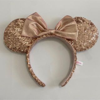 ディズニー(Disney)のディズニー　スパンコール　カチューシャ　ピンク(カチューシャ)