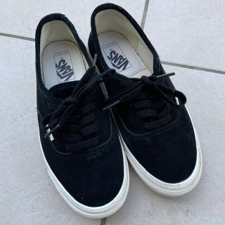 ヴァンズ(VANS)のVANS オーセンティック　スウェード　24.5(スニーカー)