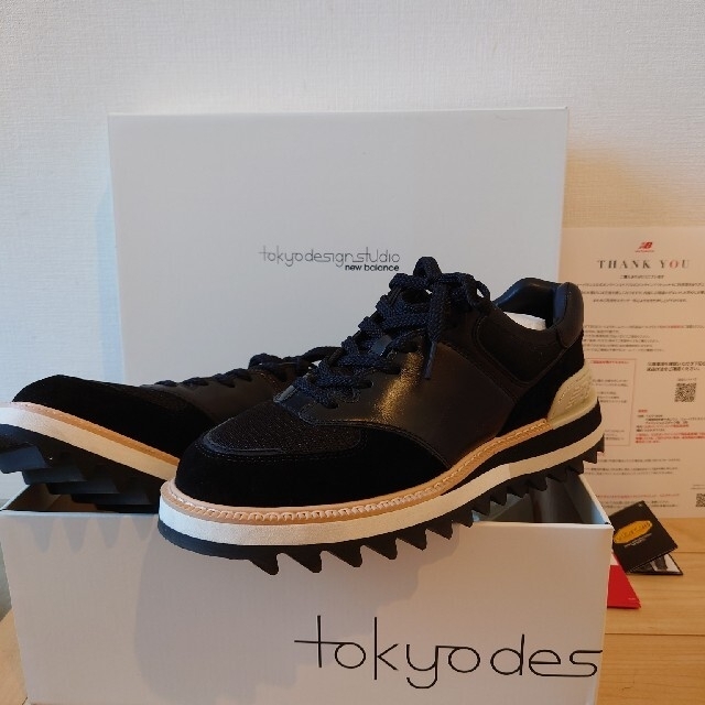 New Balance(ニューバランス)のTDS東京デザインスタジオニューバランス574黒24.5cm レディースの靴/シューズ(スニーカー)の商品写真