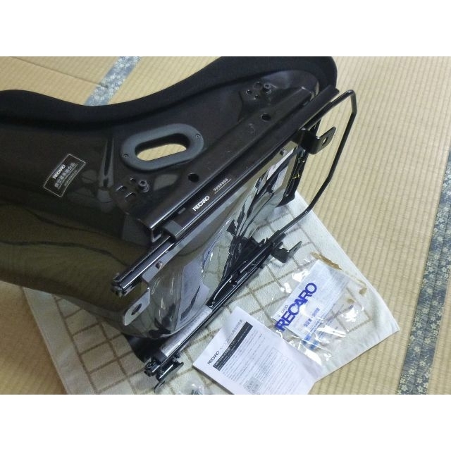レカロ トヨタ 86 シートレール 美品 - 3