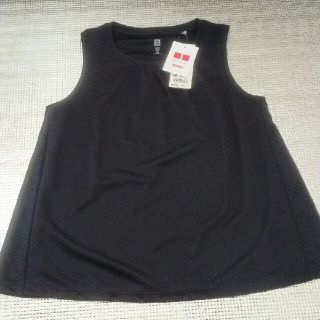 ユニクロ(UNIQLO)のタンクトップ(Tシャツ/カットソー)