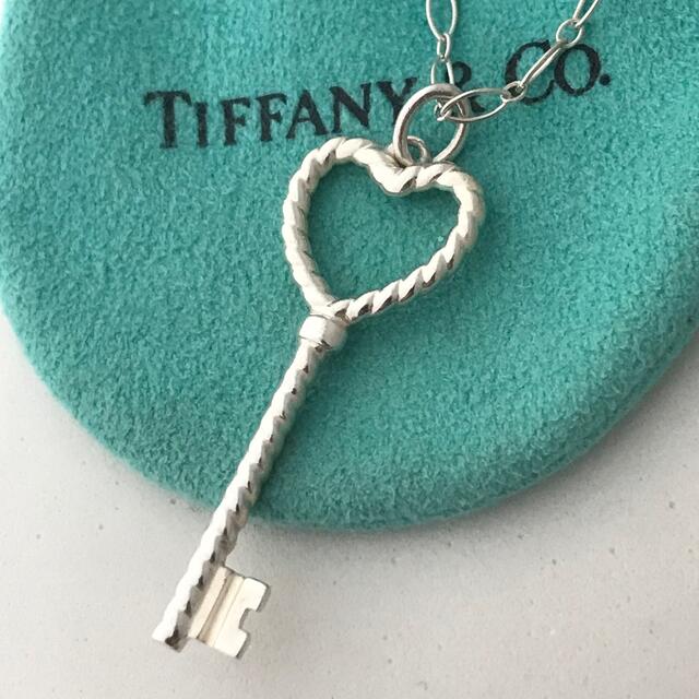 Tiffany ツイストハートキー ネックレスアクセサリー