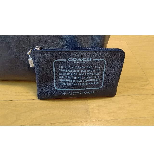 COACH(コーチ)のCOACHリバーシブルバック レディースのバッグ(トートバッグ)の商品写真