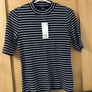 ユニクロ(UNIQLO)のユニクロ　トップス(カットソー(半袖/袖なし))