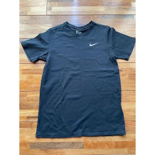 ナイキ(NIKE)のNIKE ワンポイントTシャツ　L(Tシャツ/カットソー)