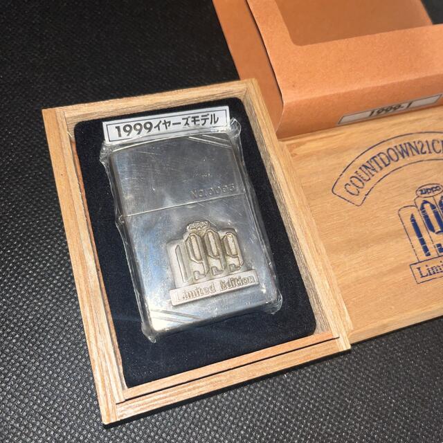 ZIPPO(ジッポー)の1999イヤーズモデル Limited Edition zippo メンズのファッション小物(タバコグッズ)の商品写真