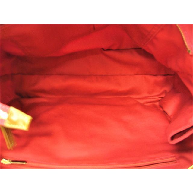 LA BAGAGERIE(ラバガジェリー)のラバガジェリー LA BAGAGERIE チャーム付セミショルダー トートバック レディースのバッグ(トートバッグ)の商品写真