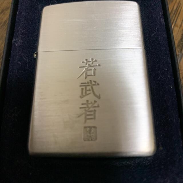 ZIPPO(ジッポー)のzippo新中古　　若武者 メンズのファッション小物(タバコグッズ)の商品写真