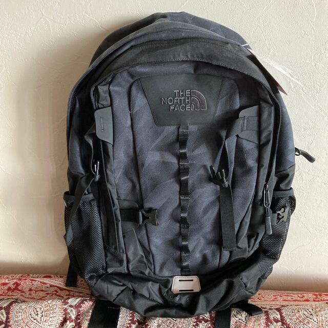 THE NORTH FACE(ザノースフェイス)の新品未使用！ノースフェイス　リュック26Ｌ メンズのバッグ(バッグパック/リュック)の商品写真