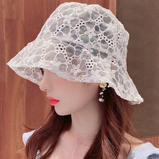 SALE お洒落 フラワーレース 帽子 韓国 バケットハット 白 即購入OK (ハット)