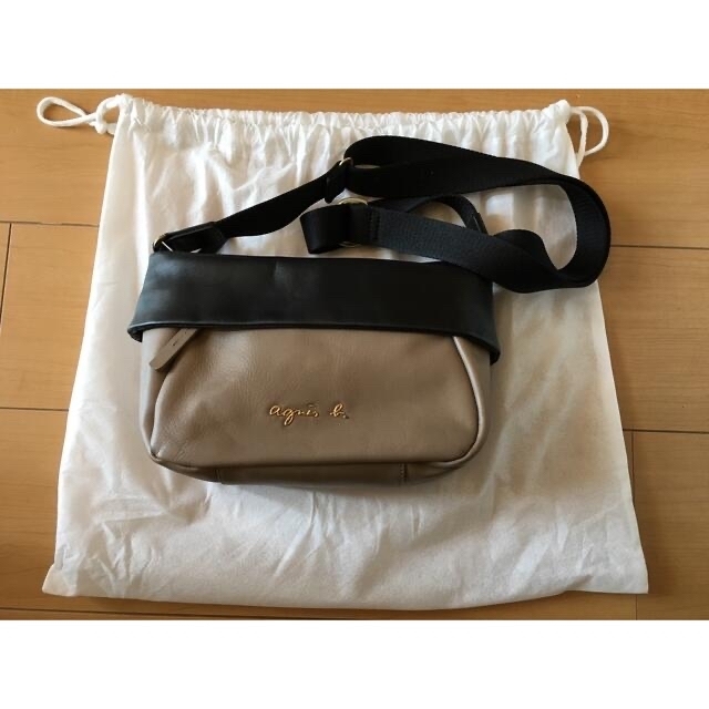 agnes b アニエスベー レザーショルダーバッグ agnes b アニエスベー レザーショルダーバッグ