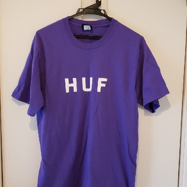 HUF(ハフ)のHAF ティーシャツ メンズのトップス(Tシャツ/カットソー(半袖/袖なし))の商品写真