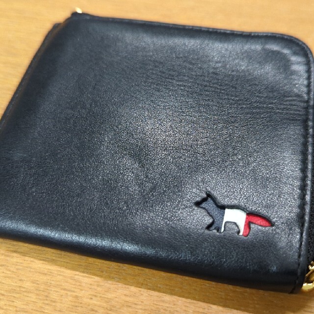 史上一番安い 【MAISON KITSUNE】TRICOLOR FOX 二つ折り財布 ブラック