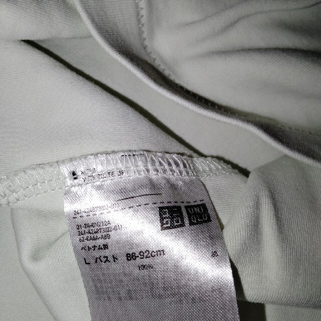 UNIQLO(ユニクロ)のトップス レディースのトップス(Tシャツ(半袖/袖なし))の商品写真