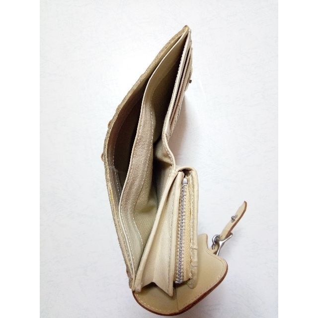 Vivienne Westwood(ヴィヴィアンウエストウッド)のヴィヴィアンウエスト ウッド Vivienne Westwood ２つ折り財布 レディースのファッション小物(財布)の商品写真