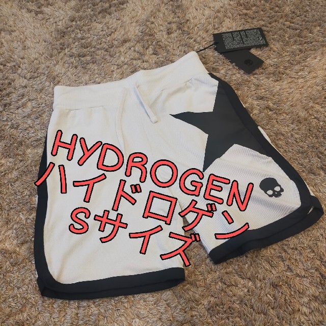 HYDROGEN(ハイドロゲン)の【新品未使用】HYDROGEN ハイドロゲン ハーフパンツ スポーツ/アウトドアのテニス(ウェア)の商品写真