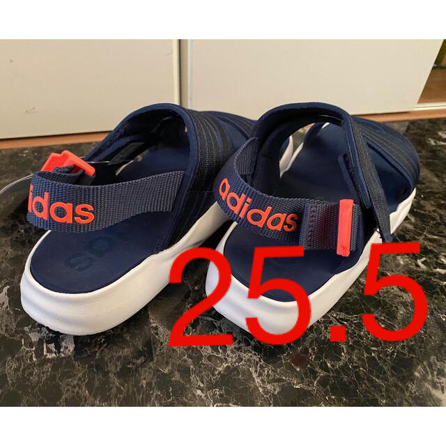 adidas(アディダス)の専用　アディダス　サンダル　25.5㌢　 レディースの靴/シューズ(サンダル)の商品写真