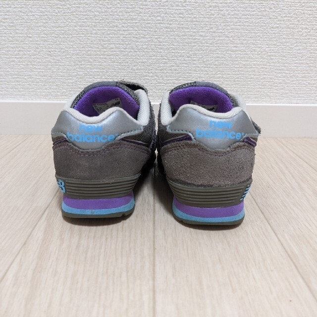 New Balance(ニューバランス)のニューバランス 14.5cm KV574 グレー キッズ/ベビー/マタニティのベビー靴/シューズ(~14cm)(スニーカー)の商品写真