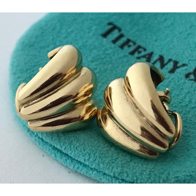 Tiffany & Co.(ティファニー)のTiffany K18YGヴィンテージイヤリング希少 レディースのアクセサリー(ピアス)の商品写真