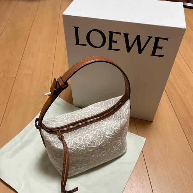 LOEWE キュービィバック