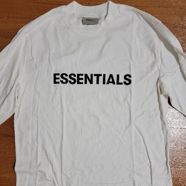 ESSENTIALS　ロンティー