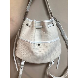 キュー(Q)のqbag sac white(リュック/バックパック)