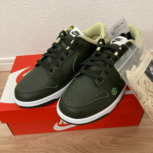 NIKE DUNK LOW LX AVOCADO 2