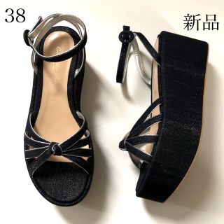 ジャンヴィットロッシ(Gianvito Rossi)の国内正規品(106,920円) ジャンヴィト ロッシ プラットホーム サンダル(サンダル)