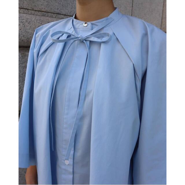 machatt リボンタックブラウス　ブルー レディースのトップス(シャツ/ブラウス(半袖/袖なし))の商品写真