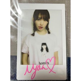 エーケービーフォーティーエイト(AKB48)の☆美品☆匿名配送☆24時間以内発送☆小嶋陽菜　直筆サイン入りチェキ(アイドルグッズ)