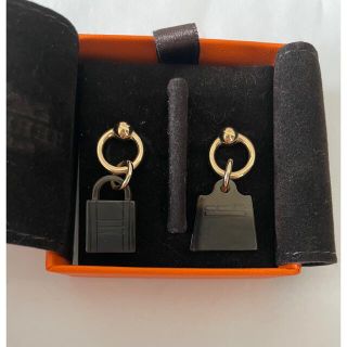 エルメス ゴールド ピアスの通販 200点以上 | Hermesのレディースを ...