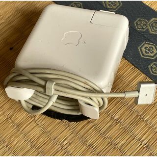 アップル(Apple)のMacBook Air用 純正 60W magsafe2 電源アダプタ(PCパーツ)