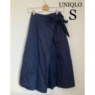 ユニクロ(UNIQLO)のUNIQLO  ガウチョ　スカンツ　ワイドパンツ　ネイビー　s(カジュアルパンツ)