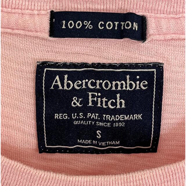 Abercrombie&Fitch(アバクロンビーアンドフィッチ)のアバクロ 薄手Tシャツ メンズのトップス(Tシャツ/カットソー(半袖/袖なし))の商品写真