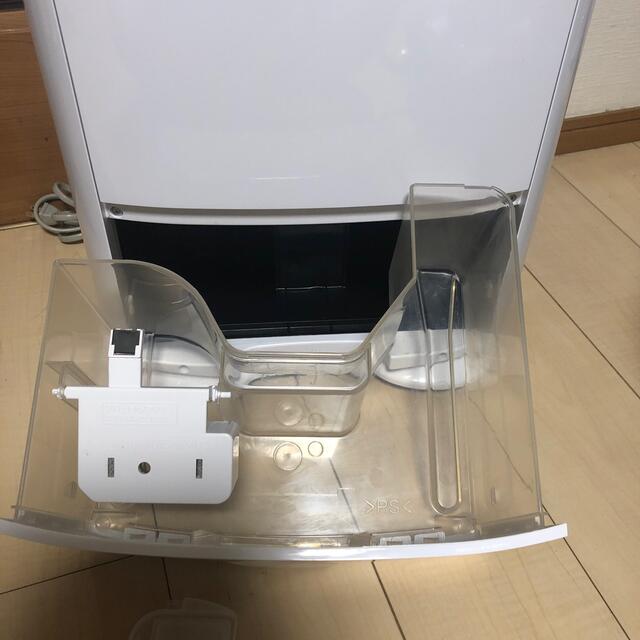 三菱(ミツビシ)の三菱　除湿機 MJ-P180PX-W 2019年製 スマホ/家電/カメラの生活家電(加湿器/除湿機)の商品写真